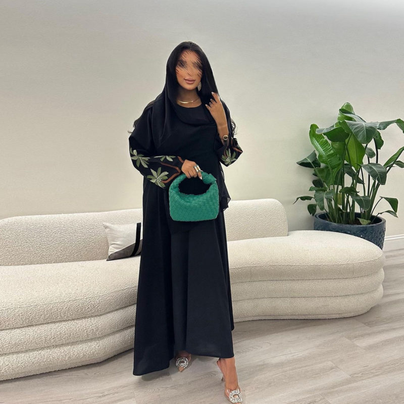 Retailer Elegant Modest Dress Dubai Abaya